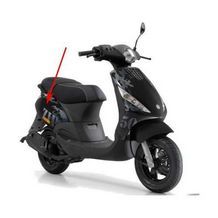 zijkap zip 4-takt zwart mat piaggio orgineel 57540600xn6