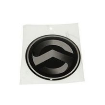 sticker sym logo rond sym cello / allo / dd 2t / euro-x / fiddle / jet / orbit / symphony / tonik 40mm origineel